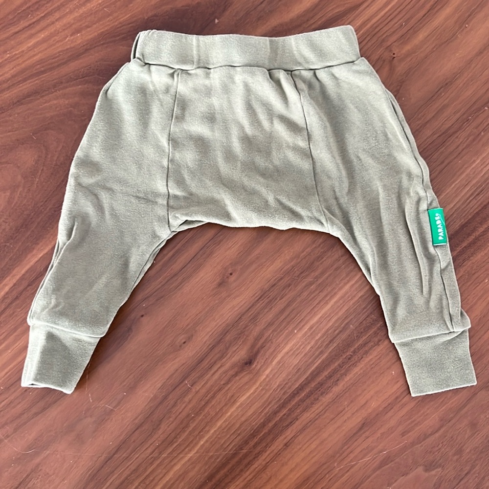 Parade organics harem pants 6-12m